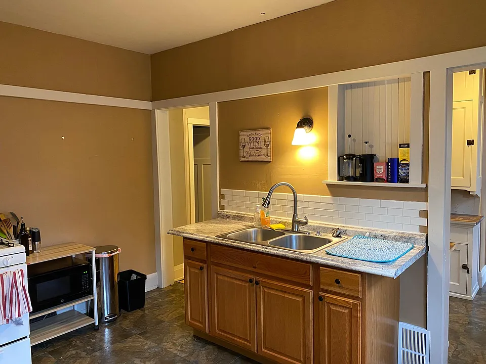Recently Remodeled Large Kitchen