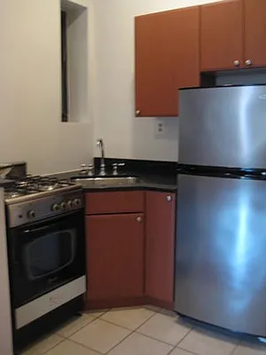 Rented by The Dermot Realty Management Company | media 19