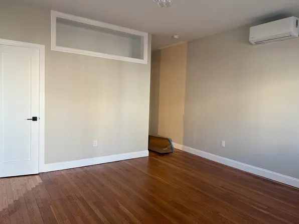 183a Lexington Avenue image 7 of 18