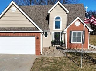 703 Judith St, Gower, MO 64454