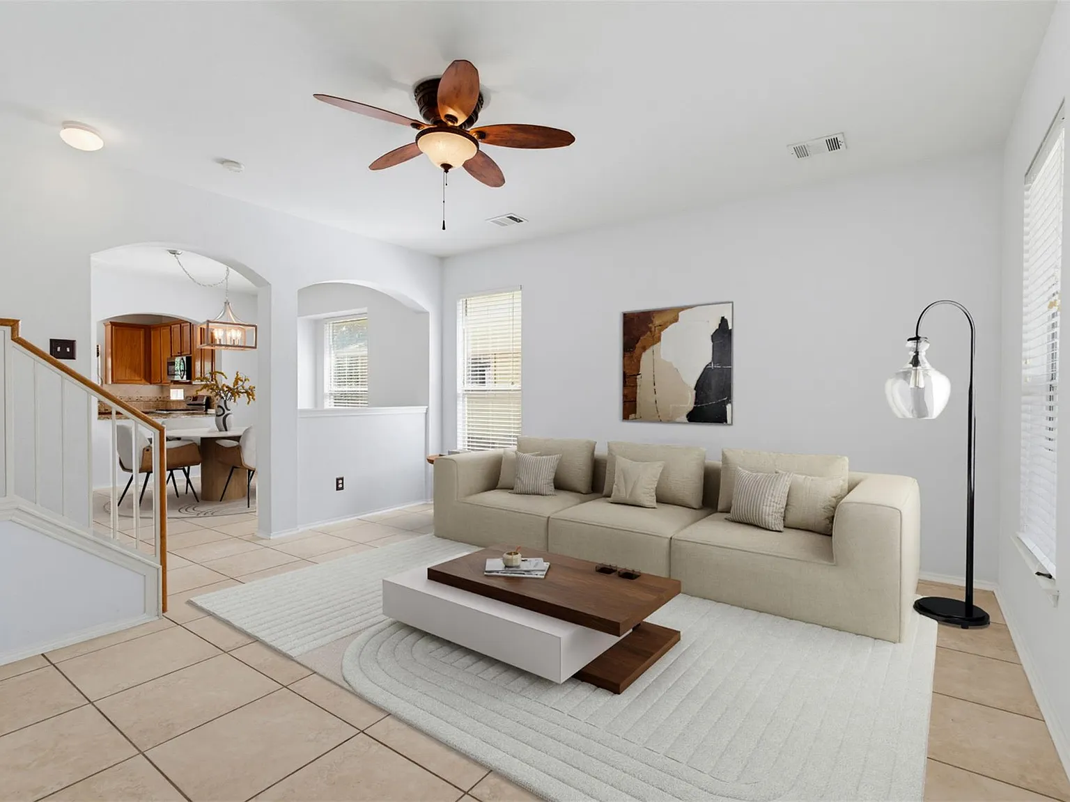 4 bed, 2.5 bath, 1724 sqft, $2,700 — Photo 3