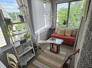 29 Ricker Rd #2A, Newton, MA 02458