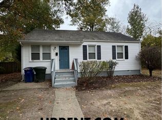 604 Sedgefield Dr, Newport News, VA 23605
