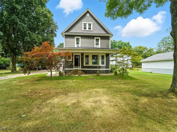 4325 E Center St, Conneaut, OH 44030