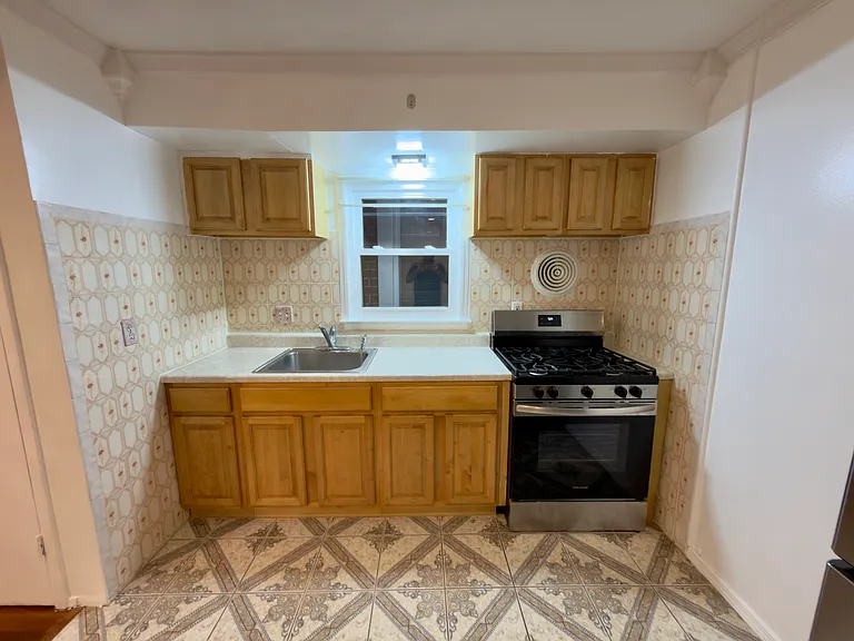 215 Seaview Ave #1 — Photo 9