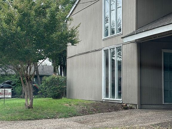 2nd image of 2601 Wayside Ave #B
