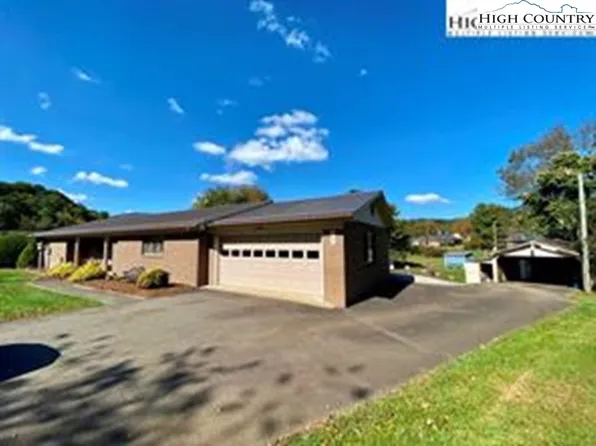 830 Beaver Creek School Road, West Jefferson, NC 28694