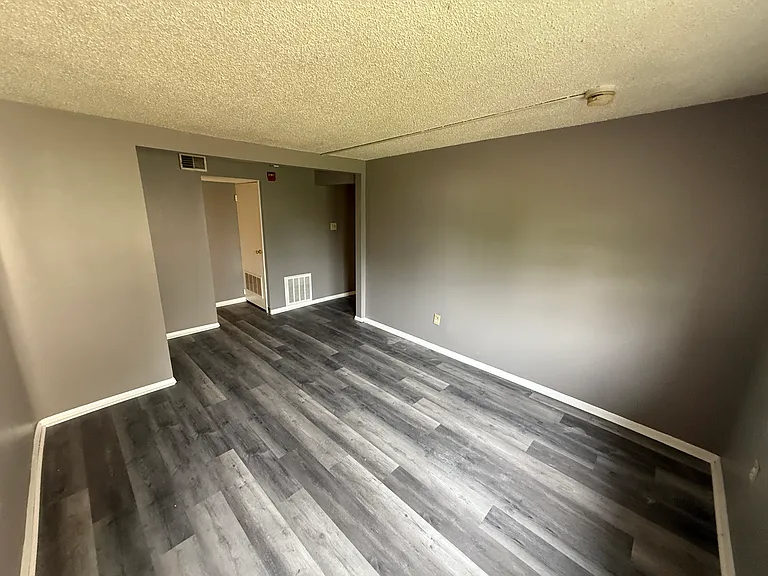 2607 Chichester Ave — Photo 13
