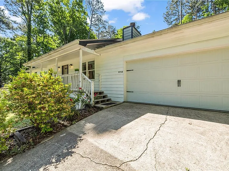 5712 Port Dr — Photo 41
