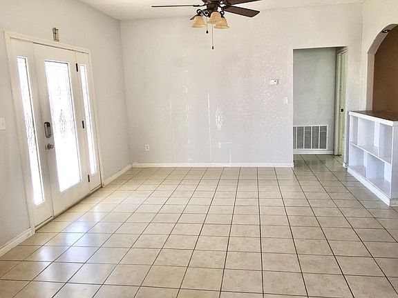2nd image of 3851 Deer Run Blvd
