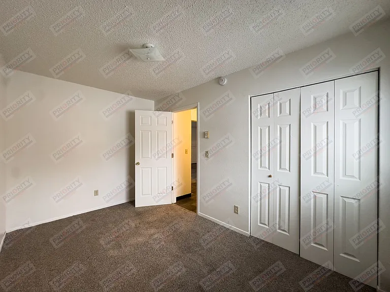 1319 Eagles Nest Cir — Photo 10