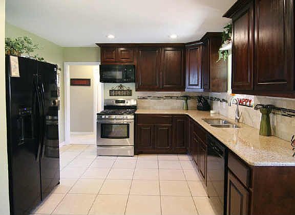 3rd image of 10258 San Lorenzo Ave