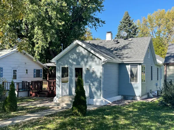 440 Center Ave, Lake Wilson, MN 56151