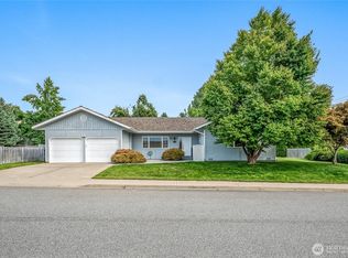 1005 Fairview Pl, East Wenatchee, WA
