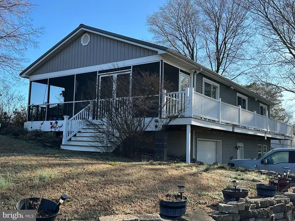 517 King St, Laurel, DE 19956