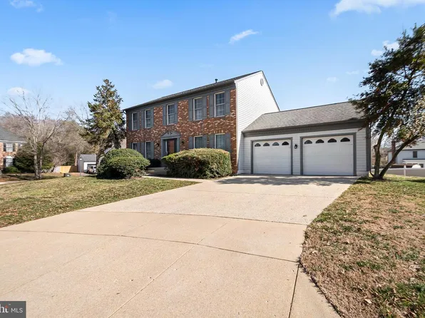 8719 Brazke Ct, Clinton, MD 20735