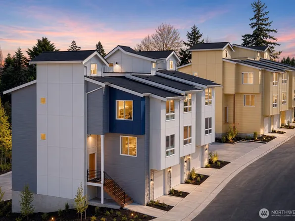 12012 17th Place S #B, Burien, WA 98168