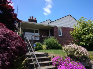 8327 24th Ave NW, Seattle, WA 98117