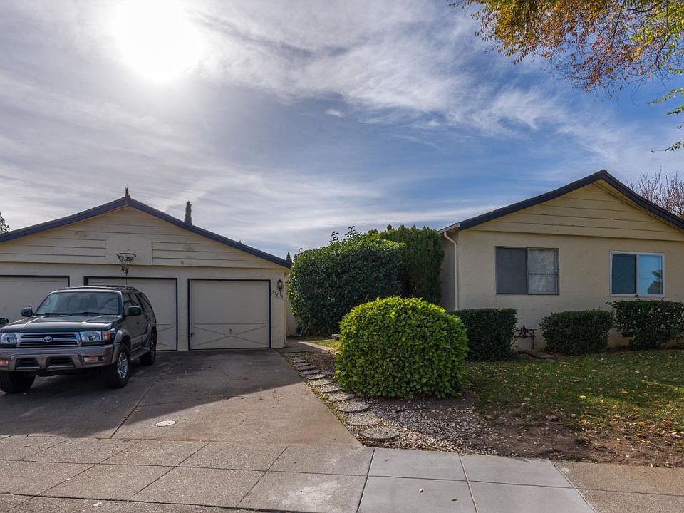 2nd image of 22406 Rancho Ventura St
