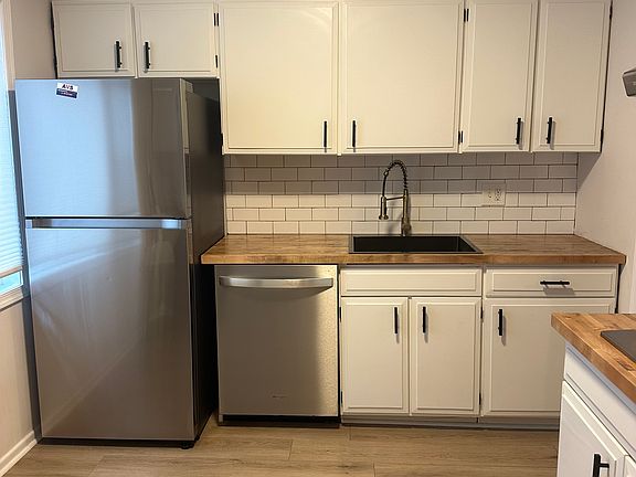 2nd image of 3377 Ardley Ct