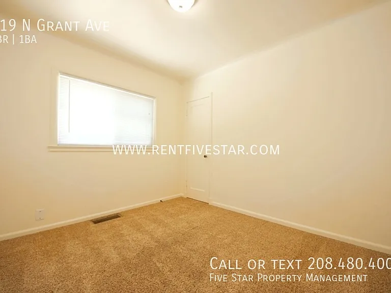 219 N Grant Ave — Photo 14