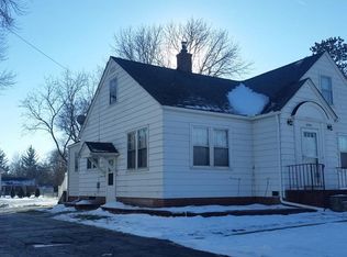 6416 Sunset Ter, Windsor Heights, IA 50324