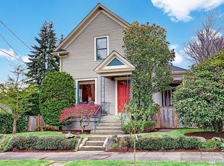 714 N 72nd St, Seattle, WA 98103