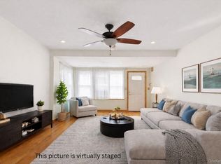 7535 60th Pl, Ridgewood, NY 11385