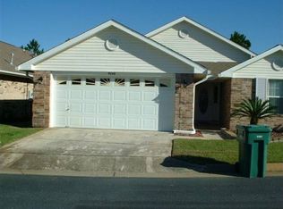 9748 Seafarers Way, Navarre, FL 32566