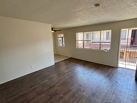 4th image of 1112 Dawson Ave APT 8
