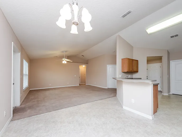 2151 Antler Dr — Photo 5