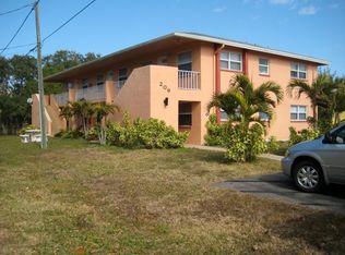 206 22nd Ave APT 1, Indian Rocks Beach, FL 33785