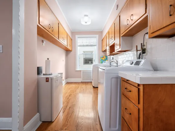 1649 66th Street image 8 of 22