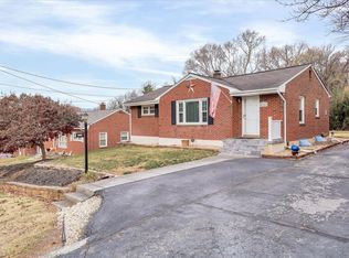 4301 Longwood Ave NW, Roanoke, VA 24017