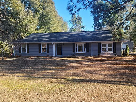 2nd image of 1604 Crest Dr