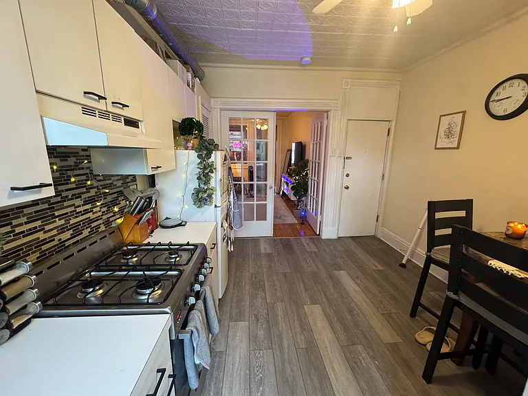 310 Monroe St #8 — Photo 1
