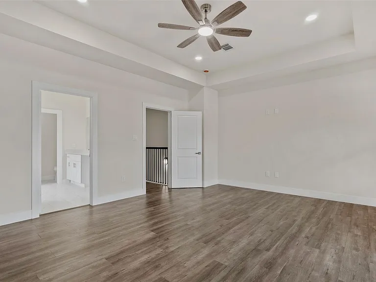 8027 Virgil St — Photo 42