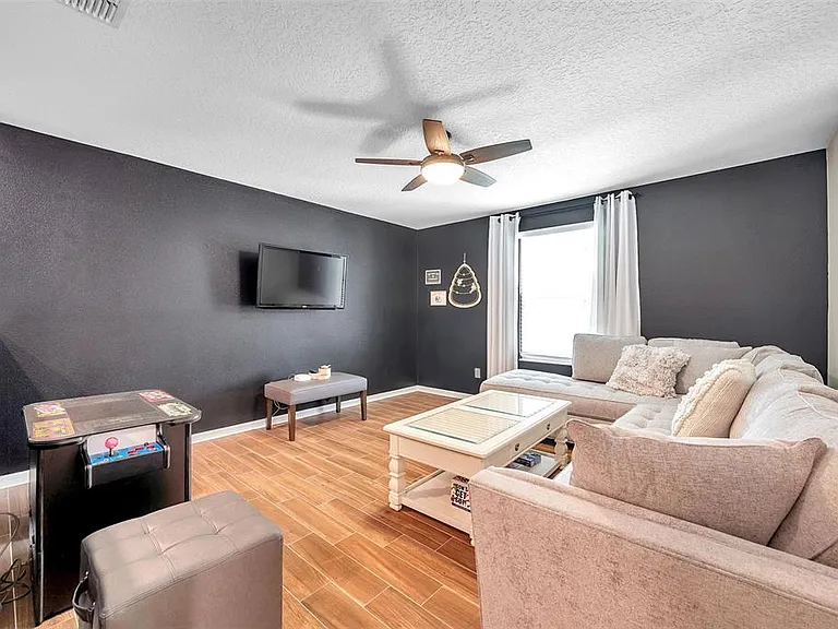 3737 Copperspring Blvd — Photo 31