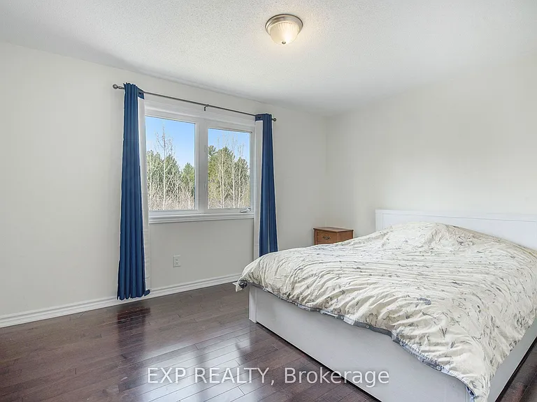 141 Maestro Ave — Photo 19