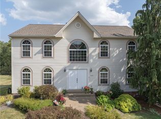 1347 Morgan Cir, Canonsburg, PA 15317