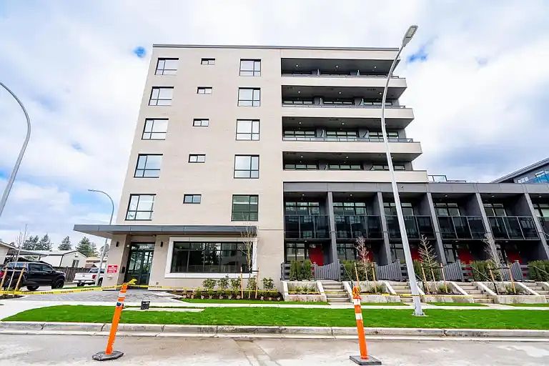 1st image of 15733 85th Ave #204