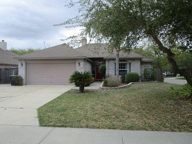 1st image of 110 Plantation Dr
