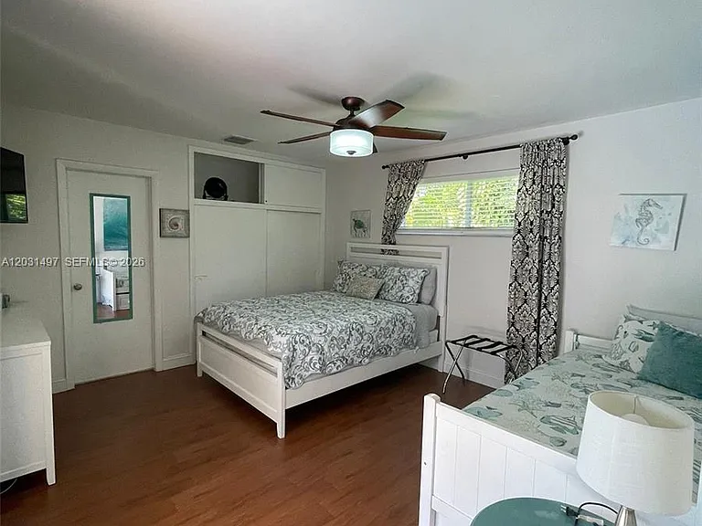 4410 N Buchanan St — Photo 42