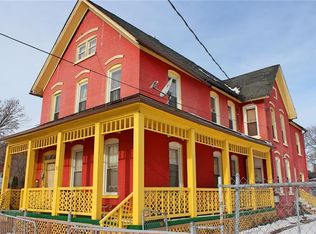 32 Oakman St, Rochester, NY 14605