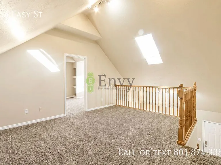 856 Easy St — Photo 6