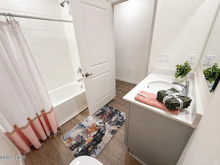 2532 Kinsale Ln — Photo 16