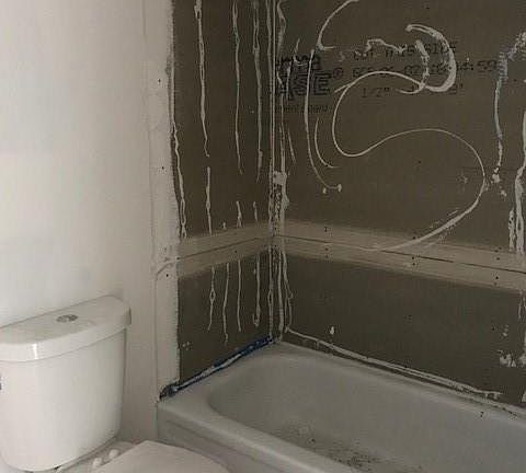 5th image of 248 Palm Dr APT 8