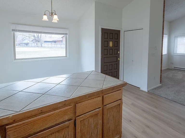 520 Wamsley Way — Photo 6
