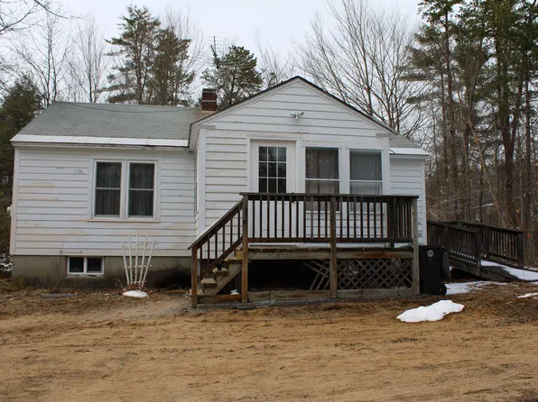 9 Colby Avenue, Franklin, NH 03235
