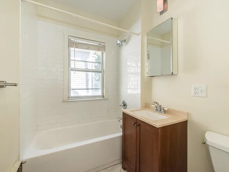 31 Champney St #2 — Photo 10